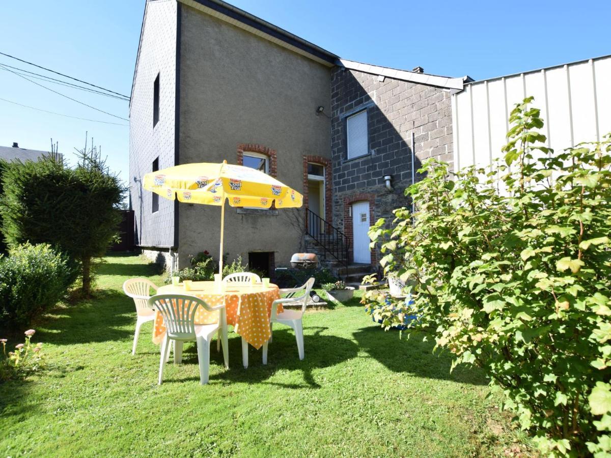 Cozy Holiday Home Near The Forest In Bovigny Gouvy Exteriör bild